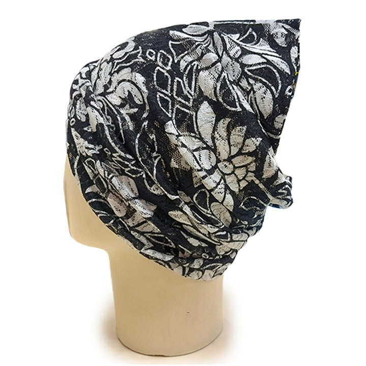 BLACK & WHITE FLORAL