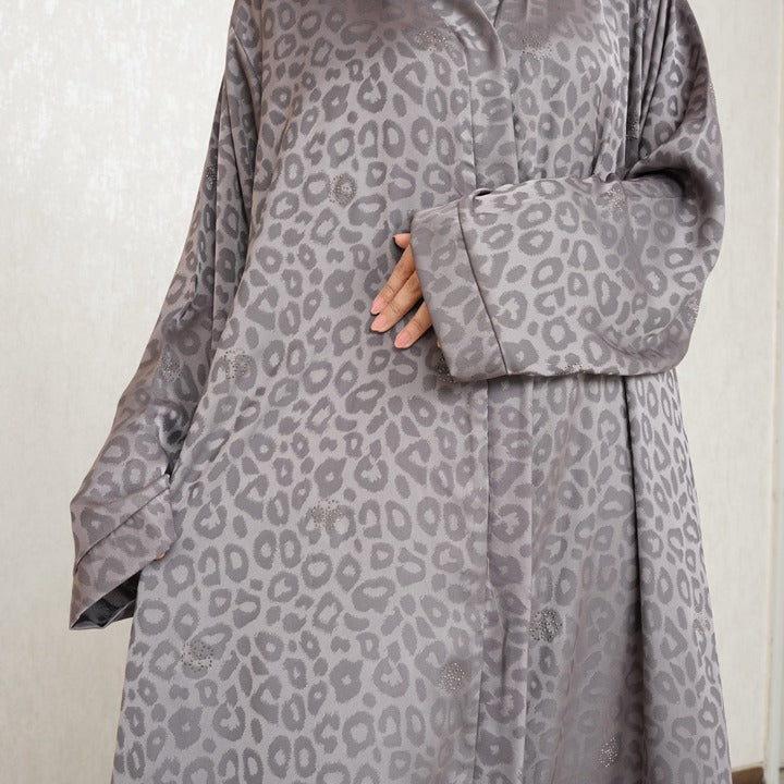 GREY LEOPARD - SILK