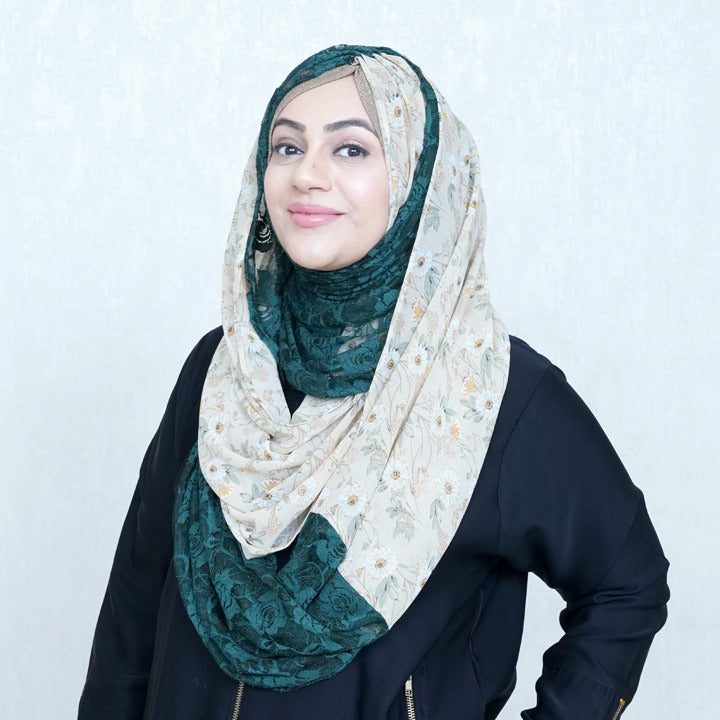 GREEN & WHITE VINTAGE DAISES