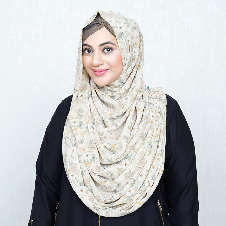 WHITE VINTAGE DAISIES - CHIFFON