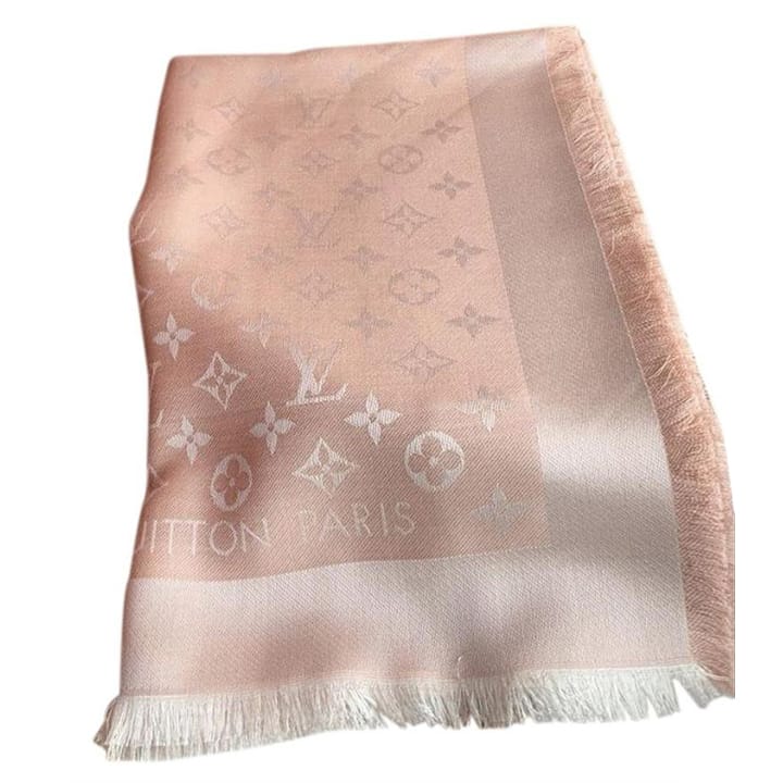 PEACH LOUIS VUITTON