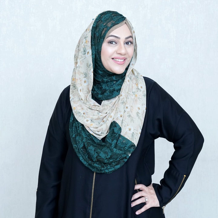 GREEN & WHITE VINTAGE DAISES