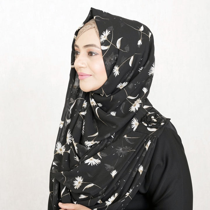 DAISES ON BLACK - CHIFFON