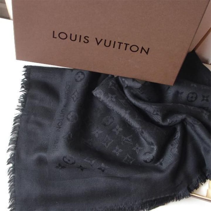 BLACK LOUIS VUITTON