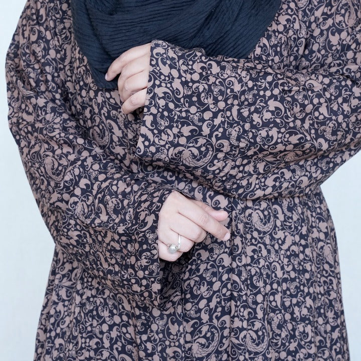 CHOCCO BLACK PAISLIES - A-LAWN