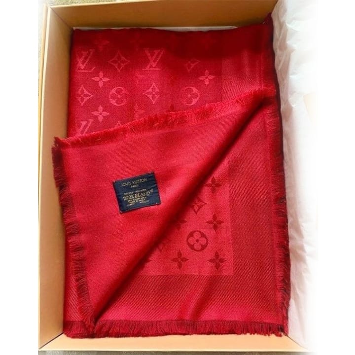 RED LOUIS VUITTON