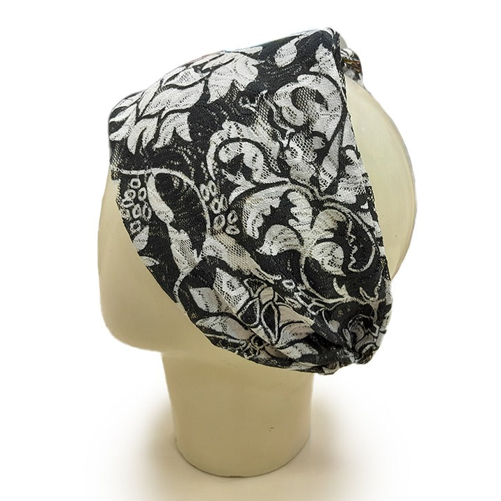 BLACK & WHITE FLORAL LACE